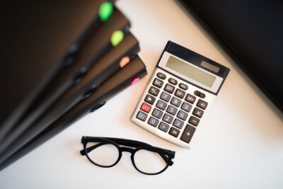 Surtaxe IS reconduite, C3IV élargi : les mesures fiscales du PLF 2027 pour les entreprises