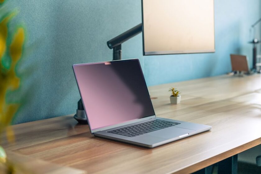 27 Plus S2725DC 27 pouces QHD 144 Hz, 2 USB-C Dell